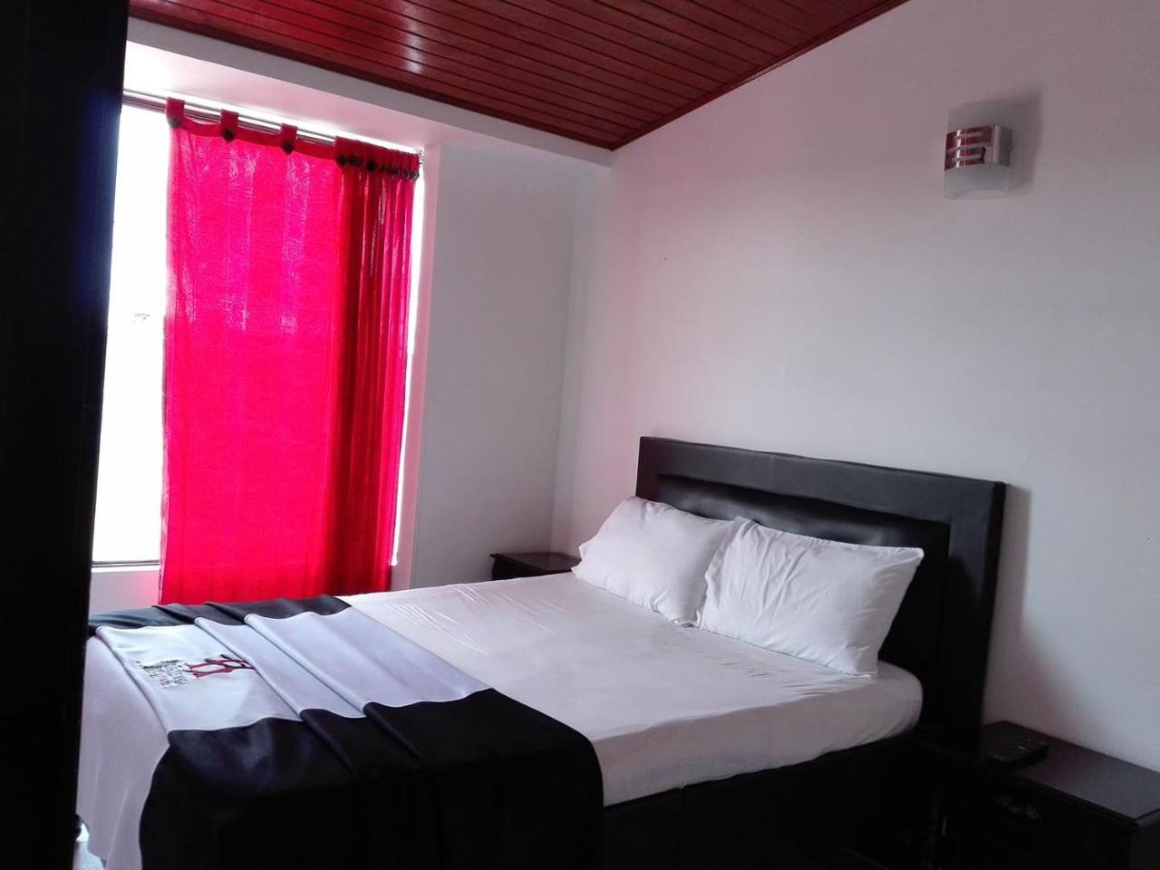 Hotel Hortensia Real Пайпа Екстериор снимка